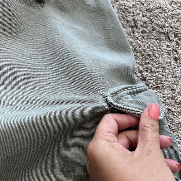 Polo Ralph Lauren Men's Cargo Shorts Size 33 Grey Solid Flat Front - Picture 9 of 9